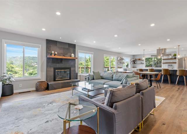 Property at 19 Hayes St, Novato, CA 94947, 5 beds, 3 baths