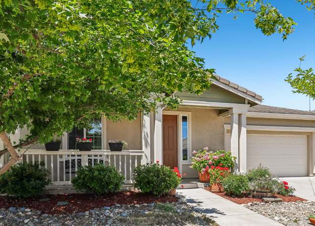 Property at 2032 Hunt St, Woodland, CA 95776, 4 beds, 3 baths