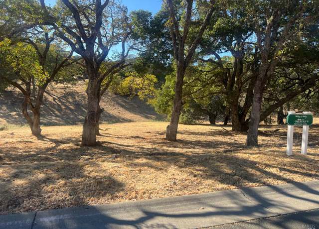 Property at 743 Bridle Ridge Ct, Fairfield, CA 94534