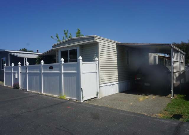 Property at 133 Calle Chapultepic, Vacaville, CA 95687, 2 beds, 2 baths