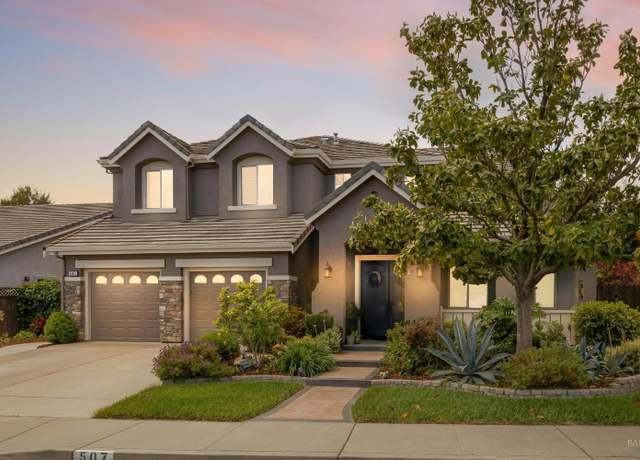 Property at 507 Topeka Ln, Vacaville, CA 95687, 5 beds, 4 baths