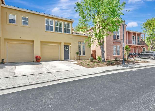 Property at 10 Arnold Dr, Novato, CA 94949, 2 beds, 2.5 baths