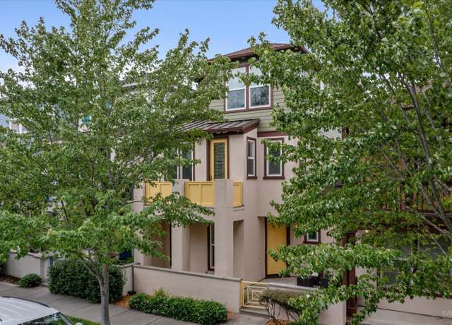 Property at 4346 Streamside Dr, Santa Rosa, CA 95409, 3 beds, 3.5 baths