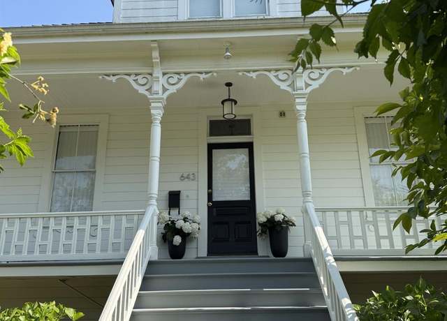 Property at 643 3rd St, Napa, CA 94559, 4 beds, 3 baths