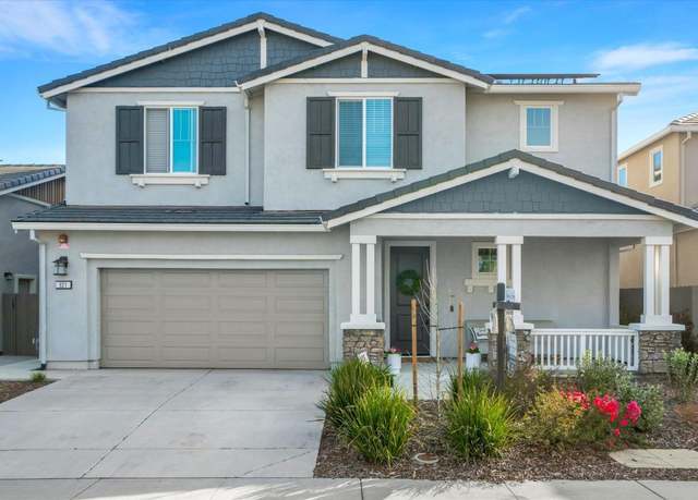 Property at 821 Cosmos Dr, Vacaville, CA 95687, 4 beds, 3 baths