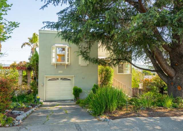 Property at 38 D St, Vallejo, CA 94590, 3 beds, 1.5 baths