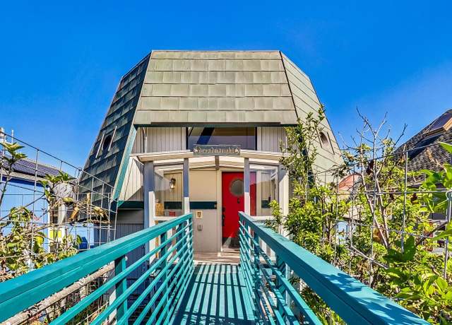 Property at 68 Issaquah Dock, Sausalito, CA 94965, 2 beds, 2.5 baths
