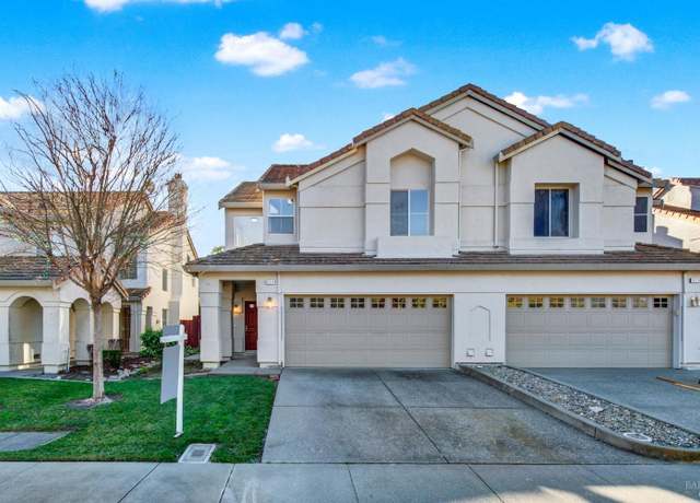 Property at 824 Syracuse Dr, Vacaville, CA 95687, 4 beds, 2.5 baths