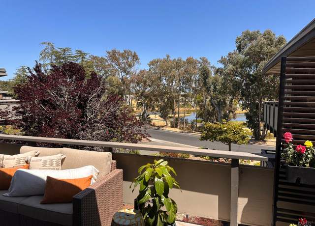 Property at 131 Pixley Ave, Corte Madera, CA 94925, 2 beds, 2 baths