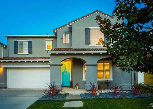 Property at 96 Portsmouth Dr, Novato, CA 94949, 4 beds, 3.5 baths