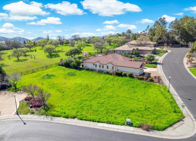 Property at 3000 Chardonnay Ct, Vacaville, CA 95688