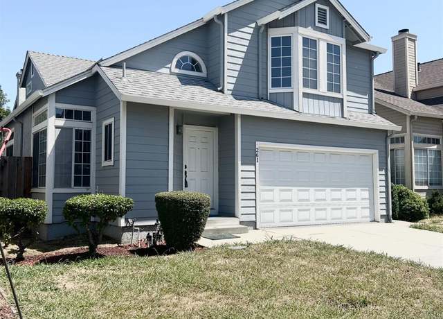 Property at 261 Bridgewater Cir, Suisun City, CA 94585, 3 beds, 2.5 baths