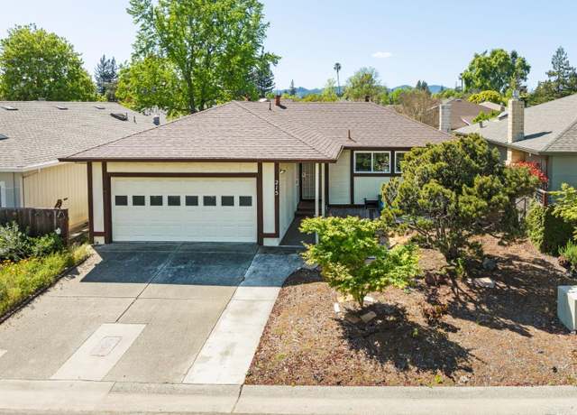 Property at 215 Mountain View Dr, Healdsburg, CA 95448, 2 beds, 2 baths
