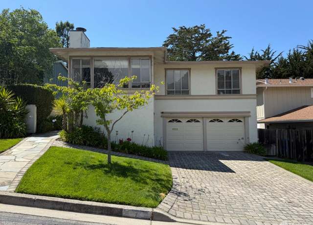 Property at 7 Brooks Pl, Pacifica, CA 94044, 3 beds, 2 baths