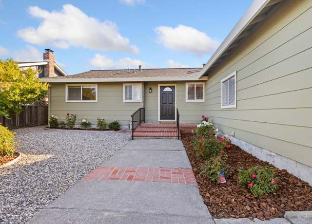 Property at 437 Ely Blvd S, Petaluma, CA 94954, 3 beds, 2 baths