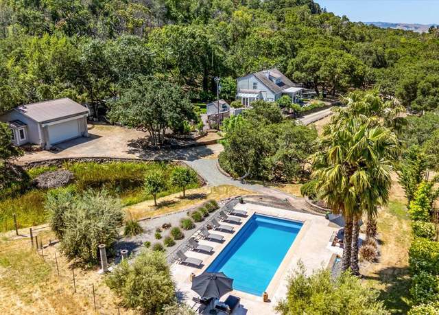 Property at 3100 Wood Valley Rd, Sonoma, CA 95476, 3 beds, 2 baths