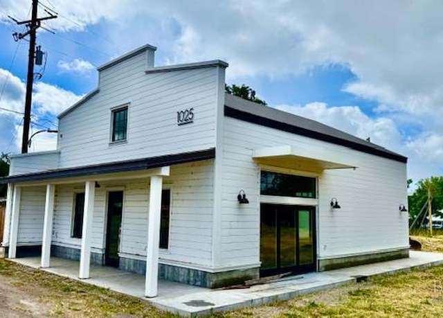 Property at 1025 Napa Rd, Sonoma, CA 95476, 2 beds, 2 baths