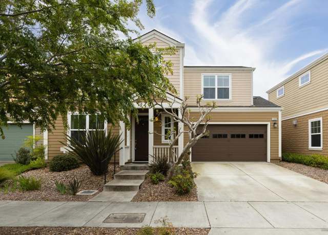 Property at 1388 Woodside Cir, Petaluma, CA 94954, 3 beds, 2.5 baths