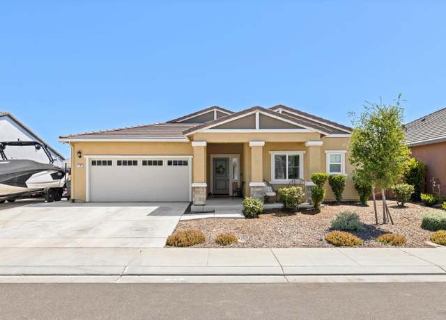 Property at 1765 Butterfly Ln, Dixon, CA 95620, 4 beds, 2 baths