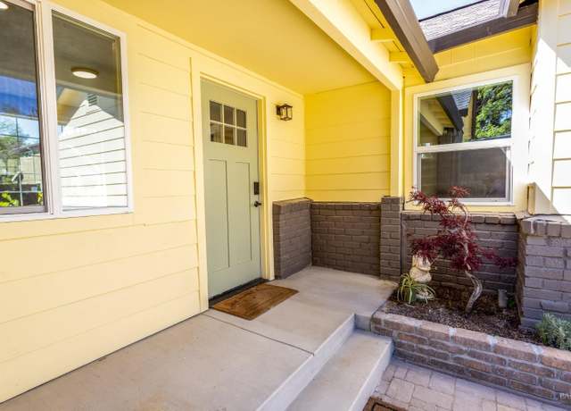 Property at 16 Adeline Way, Healdsburg, CA 95448, 2 beds, 1 bath