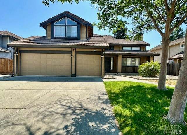 Property at 1540 Mccarthy Ct, Dixon, CA 95620, 4 beds, 3 baths