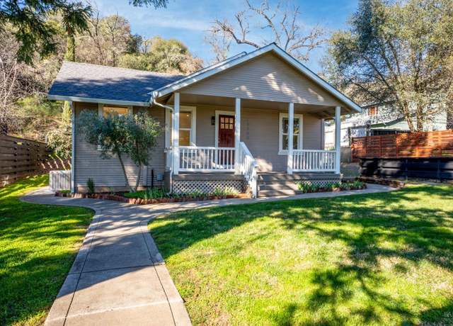 Property at 13310 Spring St, Hopland, CA 95449, 2 beds, 2 baths
