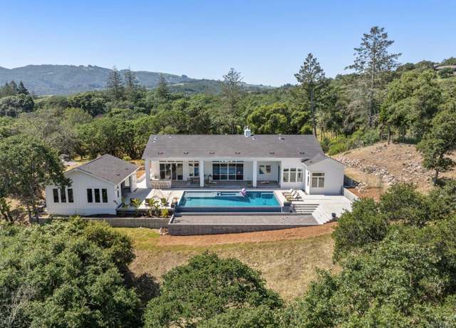 Property at 2883 Bristol Rd, Kenwood, CA 95452, 3 beds, 4.5 baths