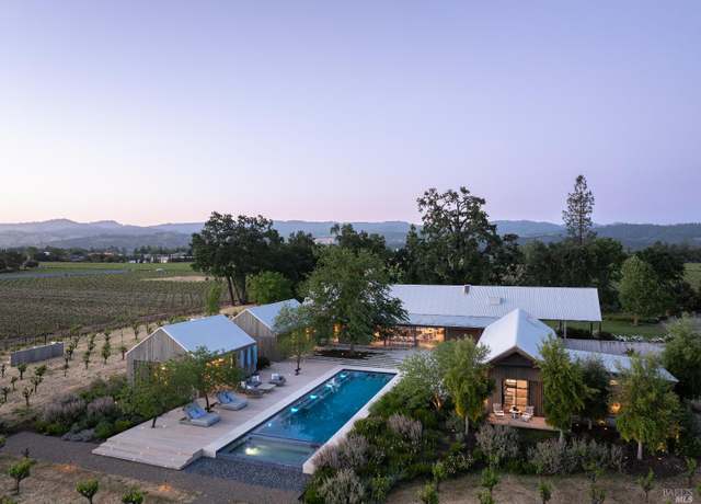 Property at 1540 West Zinfandel Ln, St. Helena, CA 94574, 5 beds, 7.5 baths