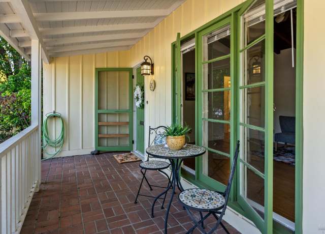 Property at 341 Jones St, Ukiah, CA 95482, 2 beds, 1 bath