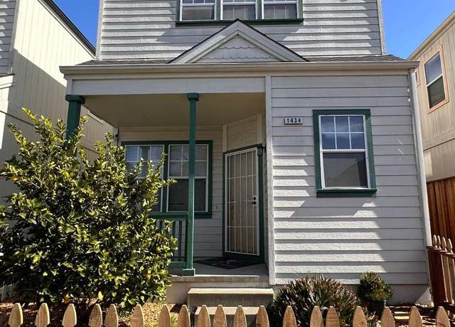 Property at 1434 Tammy Way, Santa Rosa, CA 95401, 3 beds, 2.5 baths
