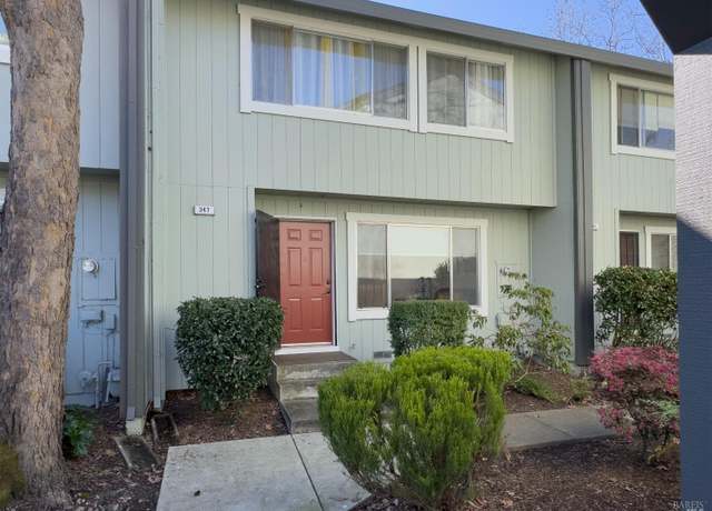Property at 347 Harvest Ln, Santa Rosa, CA 95401, 3 beds, 2.5 baths