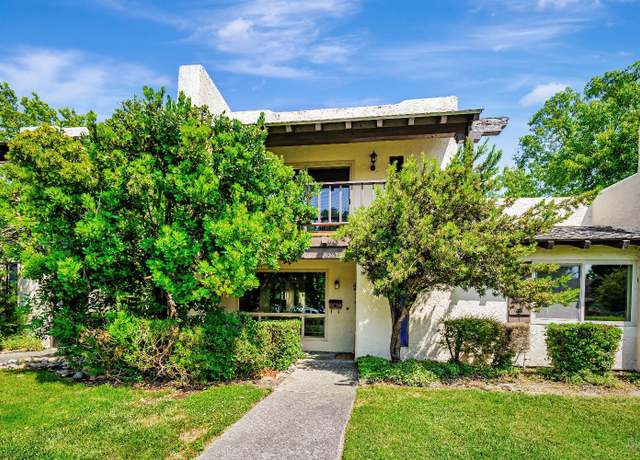 Property at 5262 El Mercado Pkwy, Santa Rosa, CA 95403, 3 beds, 1.5 baths