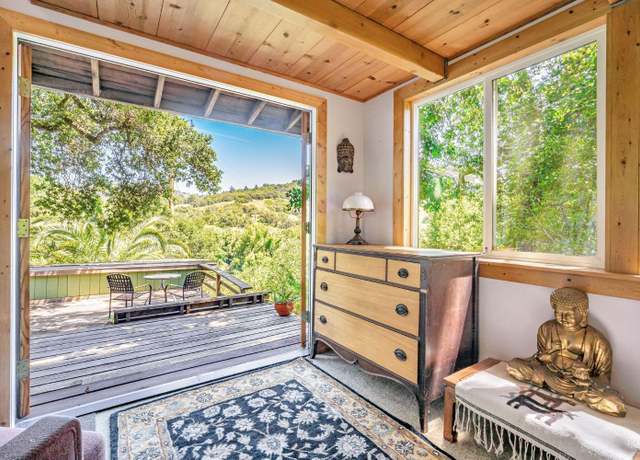 Property at 1561 S Fitch Mountain Rd, Healdsburg, CA 95448, 1 bed, 1 bath