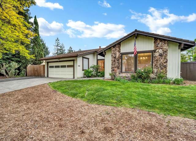 Property at 6095 Country Club Dr, Rohnert Park, CA 94928, 4 beds, 2 baths