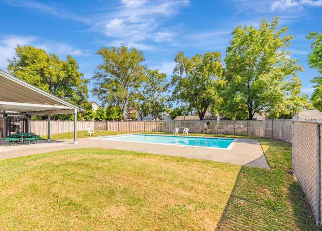 Property at 418 Occidental Cir, Santa Rosa, CA 95401, 3 beds, 2.5 baths