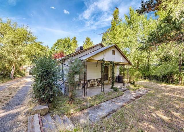 Property at 740 First St, Sebastopol, CA 95472, 2 beds, 1 bath