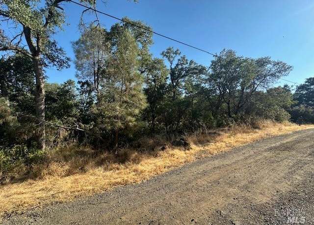 Property at 15829 20th Ave, Clearlake, CA 95422
