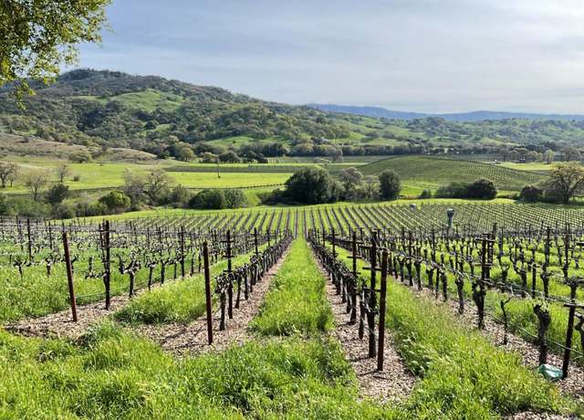 Property at 4060 Monticello Rd, Napa, CA 94558, 3 beds, 2.5 baths