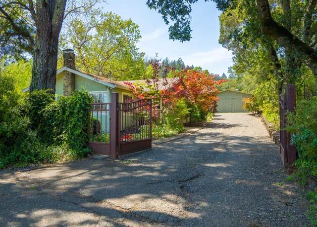 Property at 2267 Westside Rd, Healdsburg, CA 95448, 2 beds, 2 baths