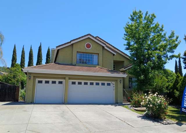 Property at 2998 Burl Ct, Fairfield, CA 94533, 4 beds, 3 baths