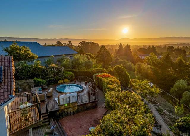 Property at 12 Maidu Ct, Napa, CA 94558, 4 beds, 3 baths