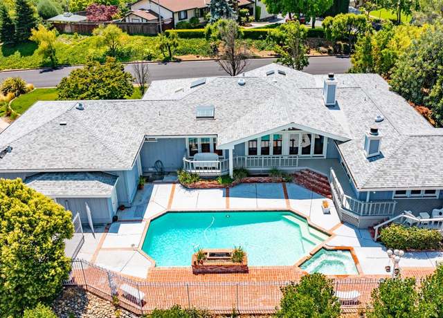 Property at 3114 Lomita Ct, Fairfield, CA 94534, 4 beds, 3 baths