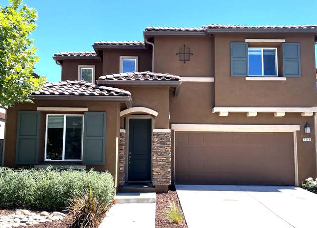 Property at 5204 Kim Pl, Rohnert Park, CA 94928, 4 beds, 3 baths