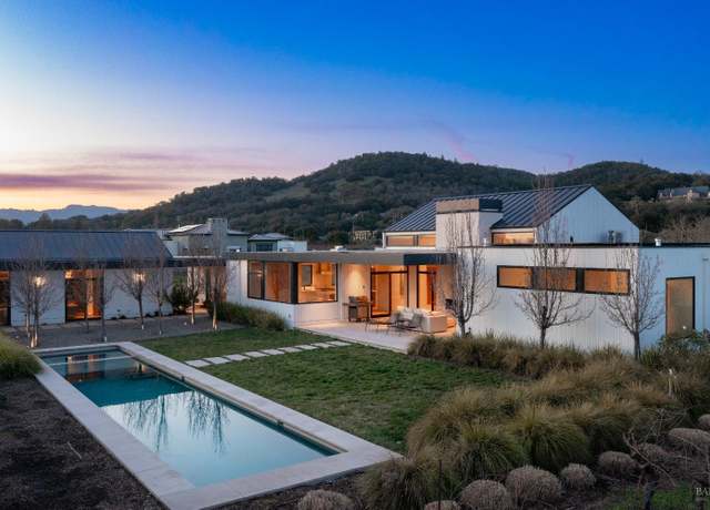 Property at 855 Grape Stone Ln, Sonoma, CA 95476, 3 beds, 3.5 baths