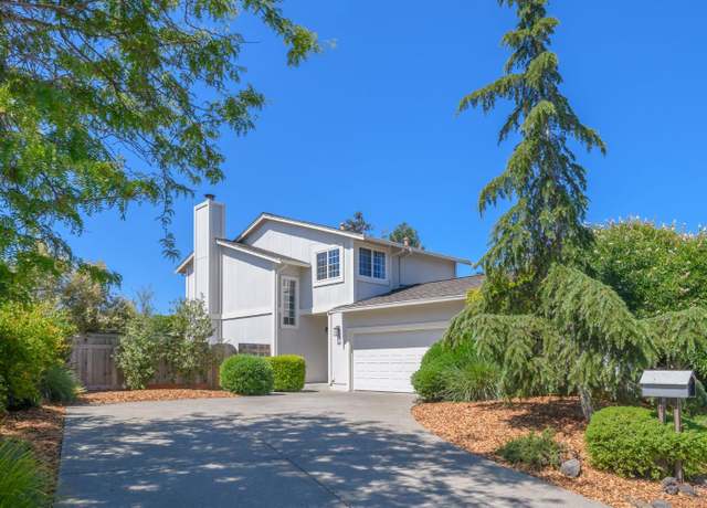 Property at 1721 Northstar Dr, Petaluma, CA 94954, 3 beds, 2.5 baths
