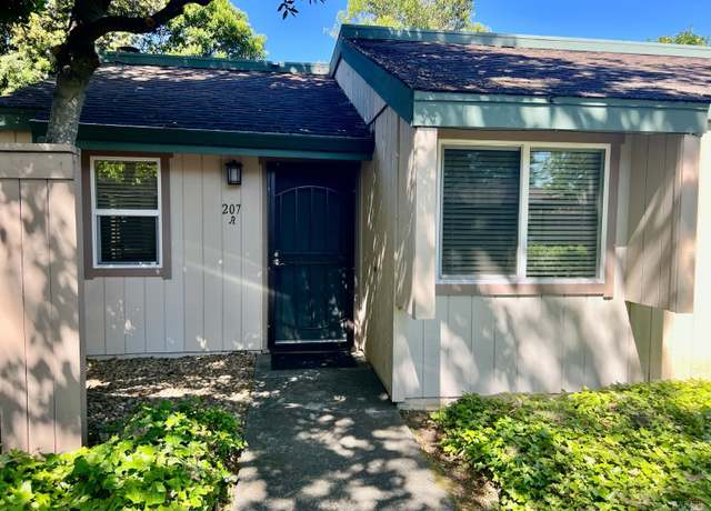 Property at 207 Stony Point Rd, Santa Rosa, CA 95401, 2 beds, 1 bath