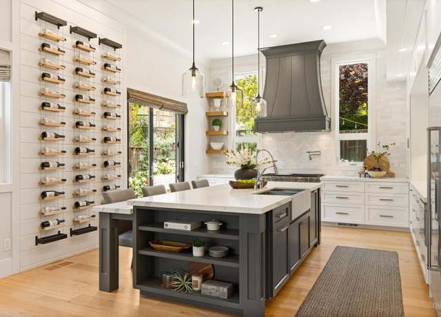 Property at 943 Appleridge Pl, Fairfield, CA 94534, 4 beds, 4.5 baths