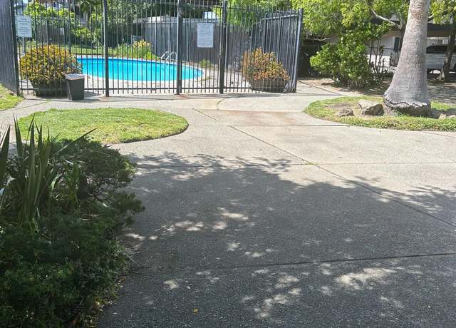 Property at 26 Fairfax Unit C, San Rafael, CA 94901, 3 beds, 2 baths