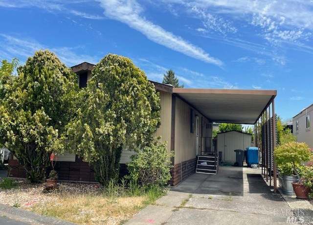 Property at 816 Mary St, Santa Rosa, CA 95403, 2 beds, 2 baths