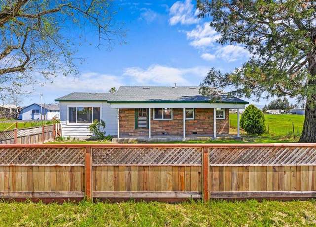 Property at 3950 Stony Point Rd, Santa Rosa, CA 95407, 3 beds, 1 bath